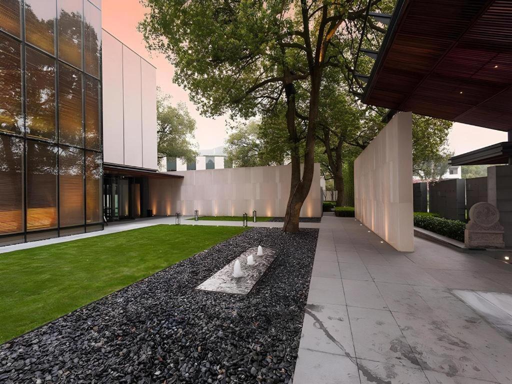Pins De La Brume Hotel Hangzhou Luaran gambar